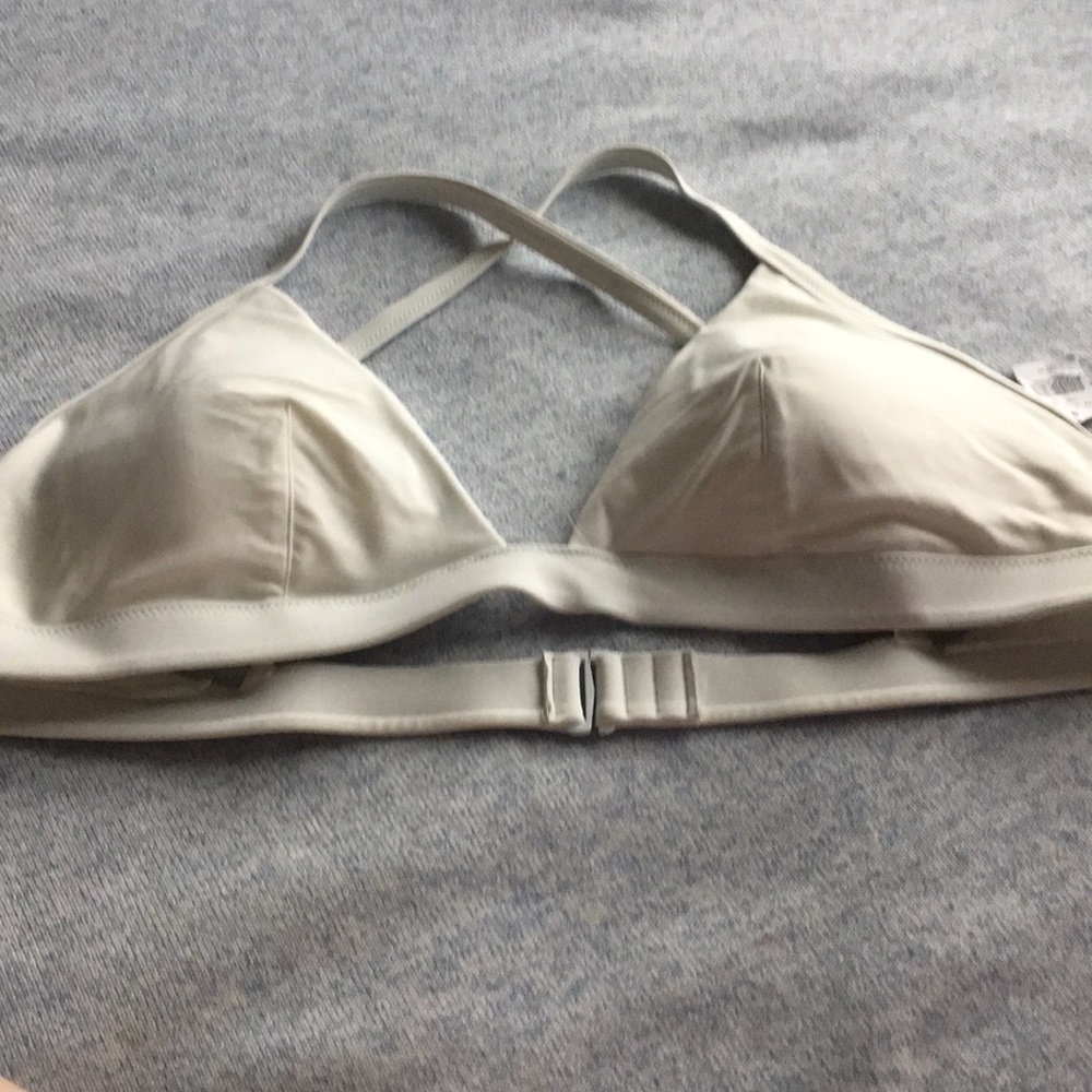 NWT bikini top